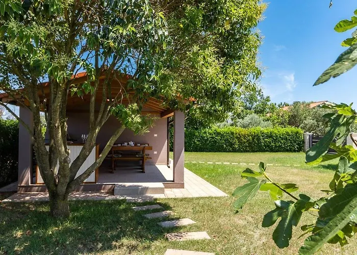 Roma Villa